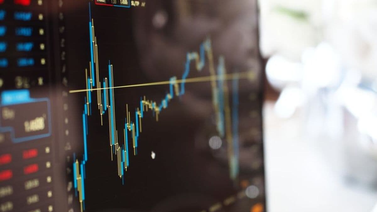 Precio de la electricidad para empresas en 2027: qué esperar y cómo protegerte